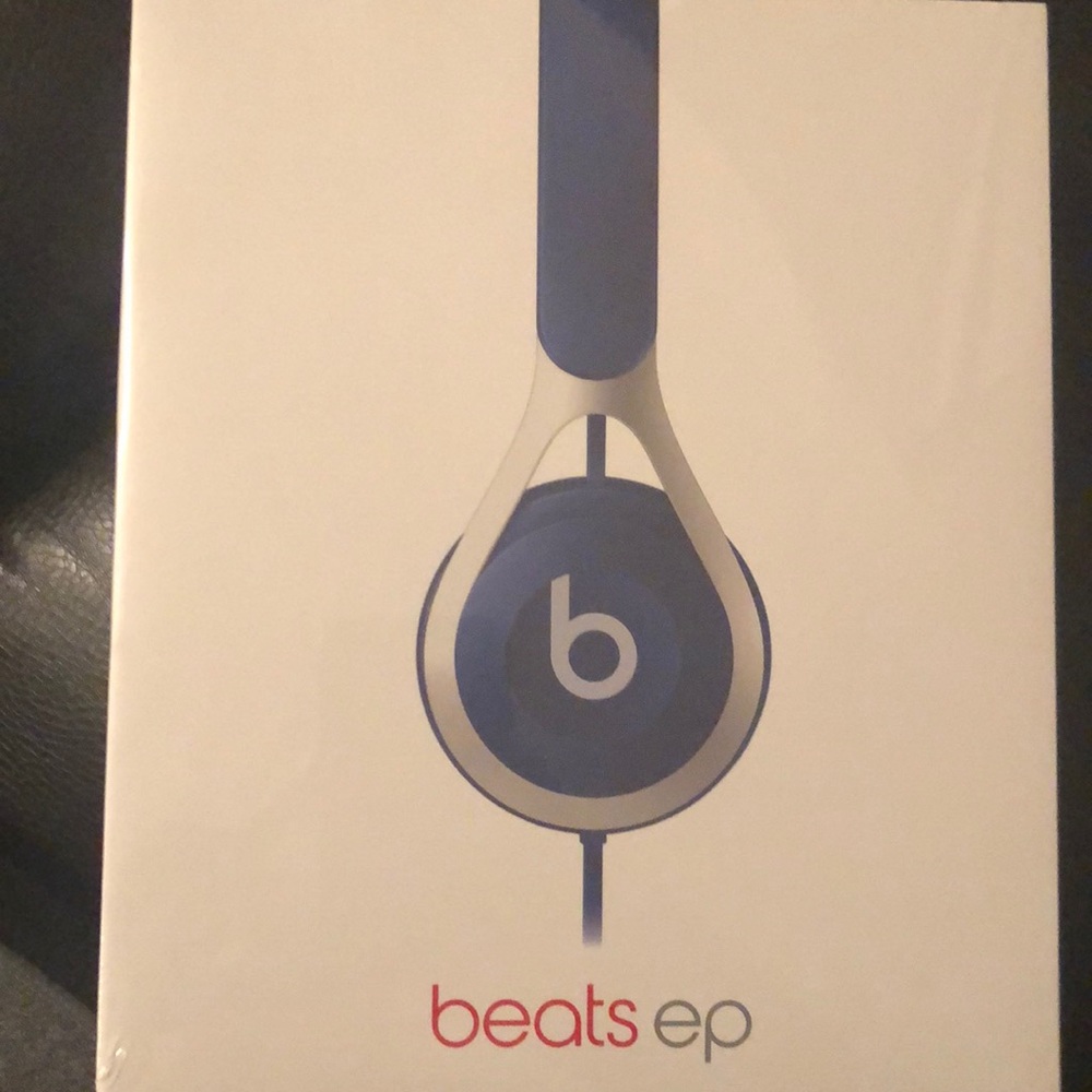 Beats ep headphone